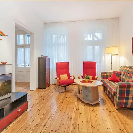 Apartment Waldfriede Rot *