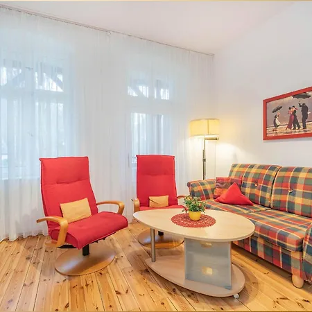 Waldfriede Rot * Heringsdorf (Usedom)