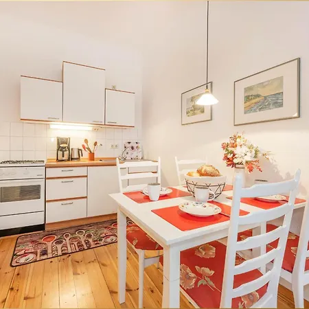 Apartment Waldfriede Rot *